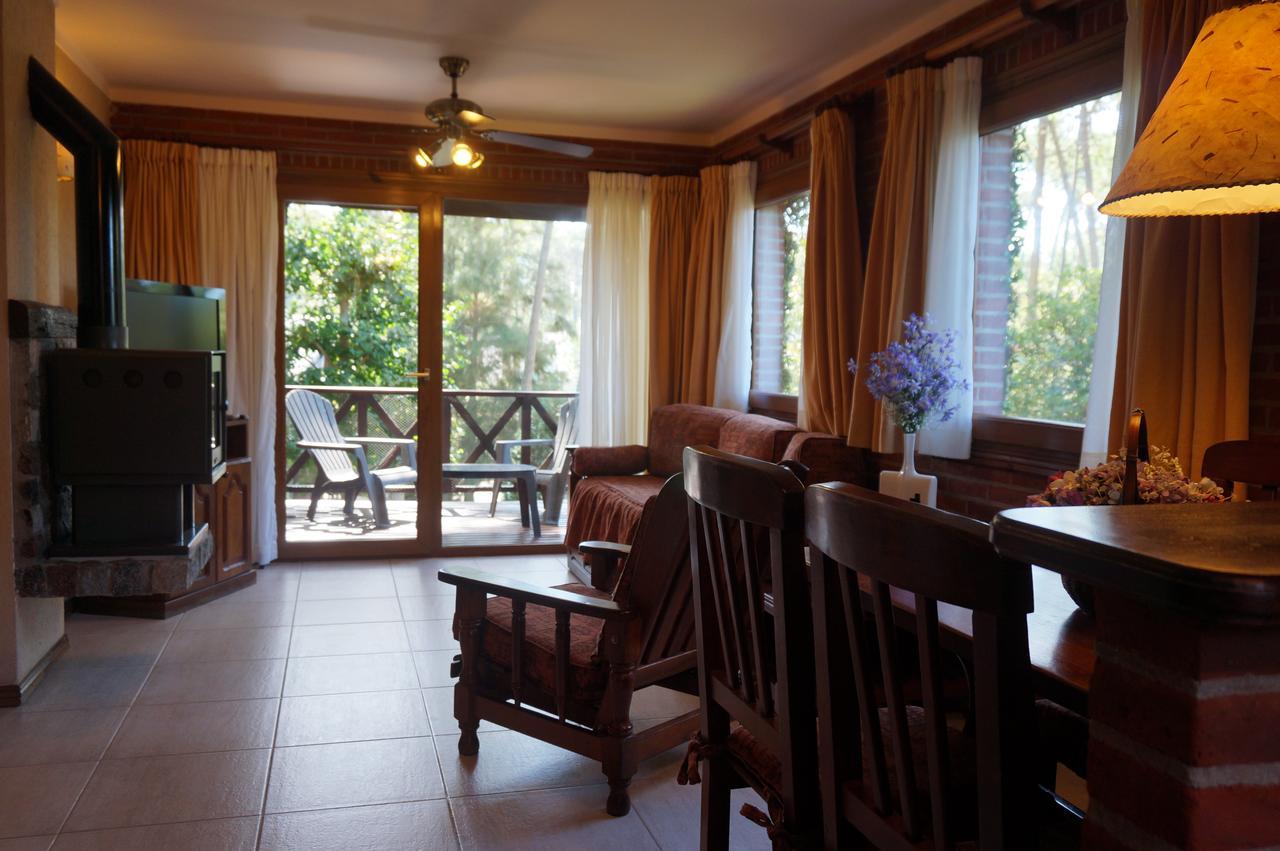Refugio Del Bosque Villa Carilo Oda fotoğraf